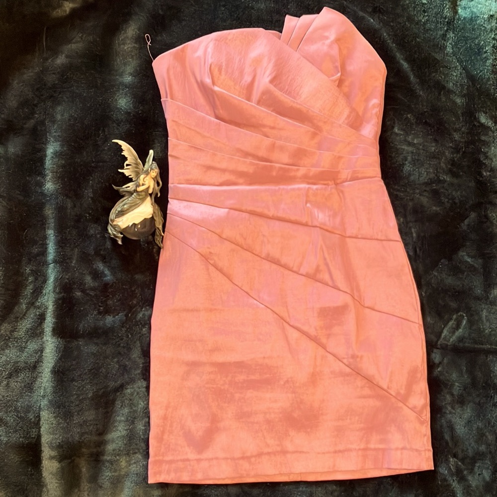 Mini skirt party dress. Lavender color